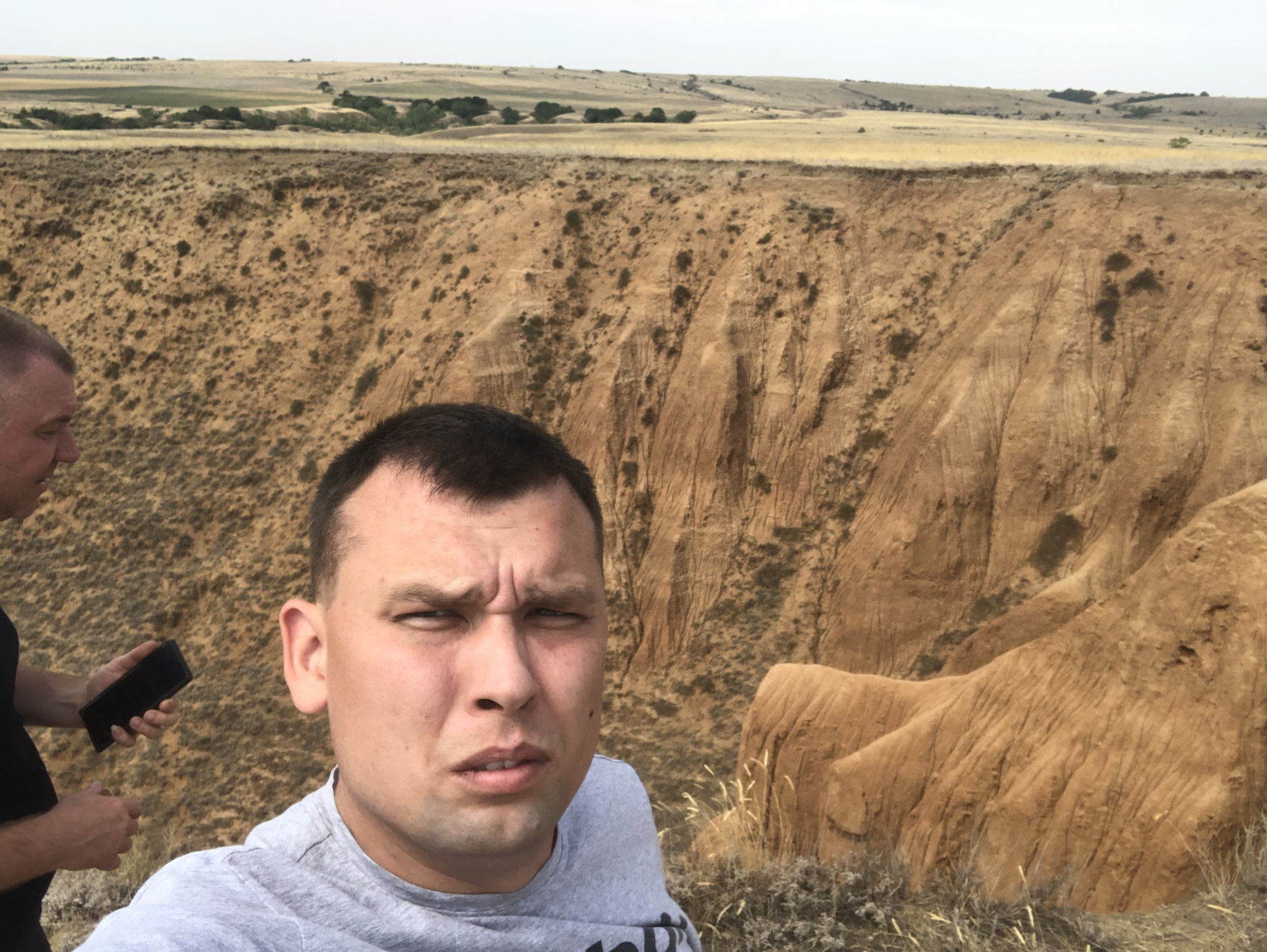 Погода в волгоградской дубовский. Дубовский район Крестище. Григорий Дубовской Ставропольский край. Ансамбль тихий омут Дубовского р-на руководитель Валерий Цибизов. Фото людей на Александровском грабене.