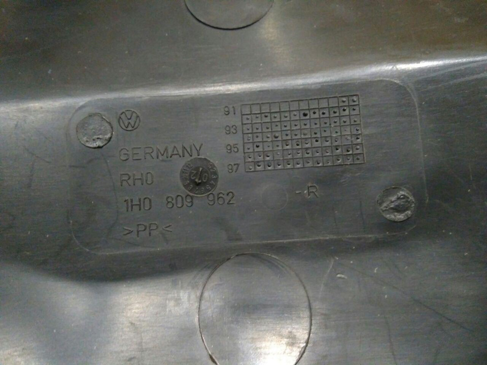 ОЕМ подкрылки — Volkswagen Golf Mk3, 2,8 л, 1992 года | запчасти | DRIVE2