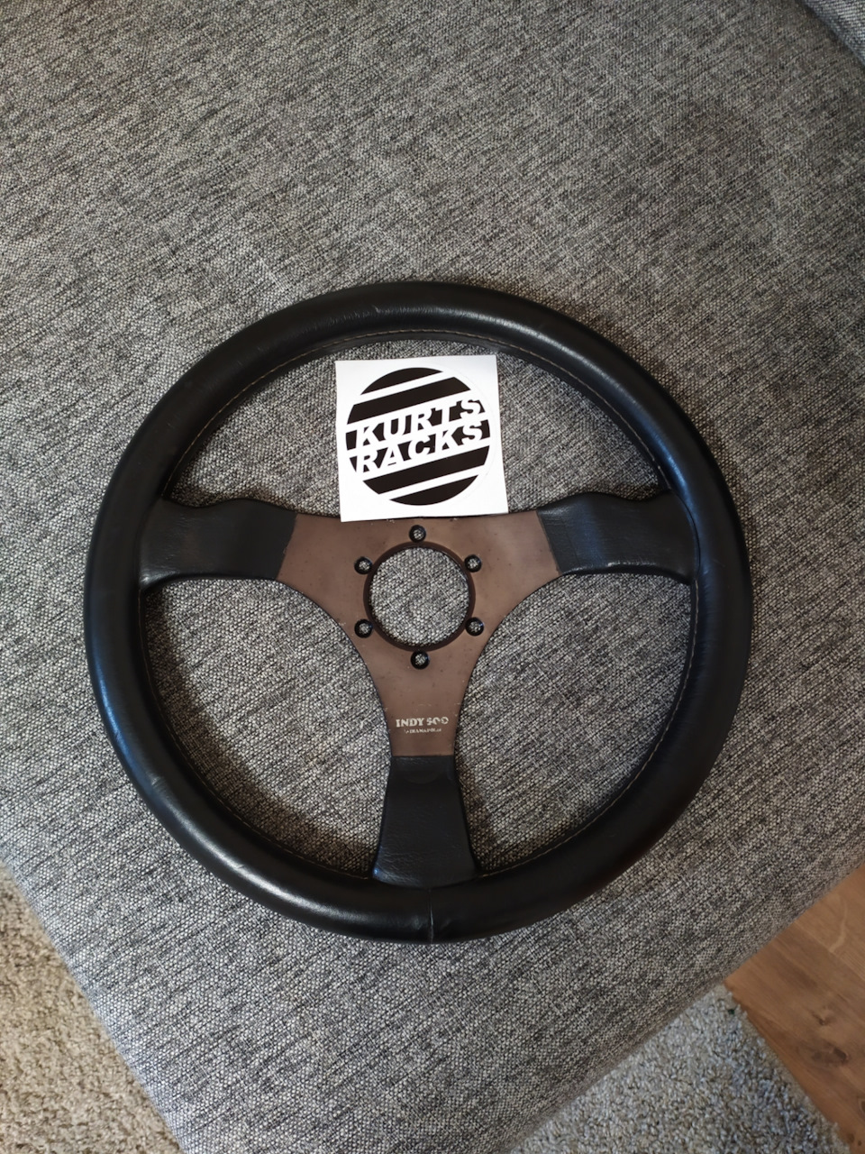 покажи бумажный диск руля. диск рулевой 133. руль момо оригинал. рулевой диски. Bmw e66 рулевое колесо дерево by jastec design.