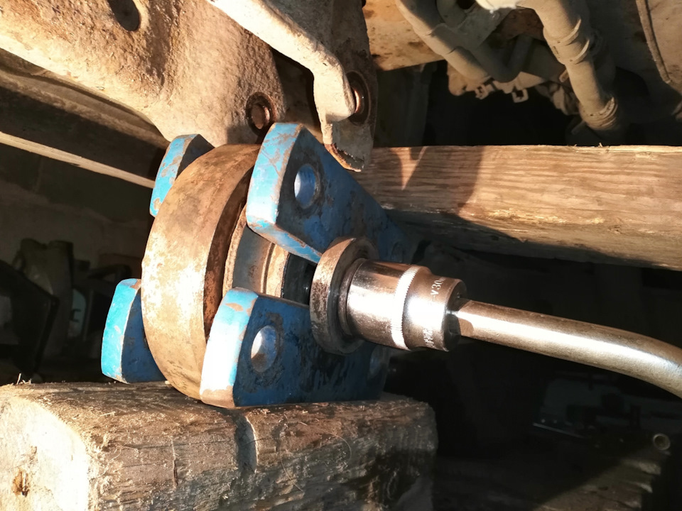 Замена сален-блока балки 🛠️👌 — Chrysler Grand Voyager V, 2,8 л, 2008 ...