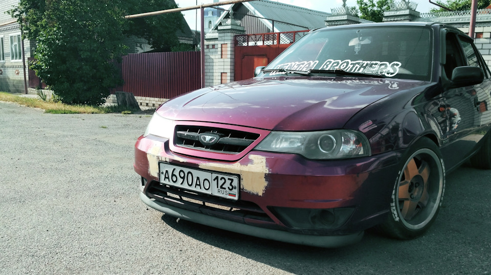 Губа на нексию из говна и палок — Daewoo Nexia (N150), 1,6 л, 2011 года ...