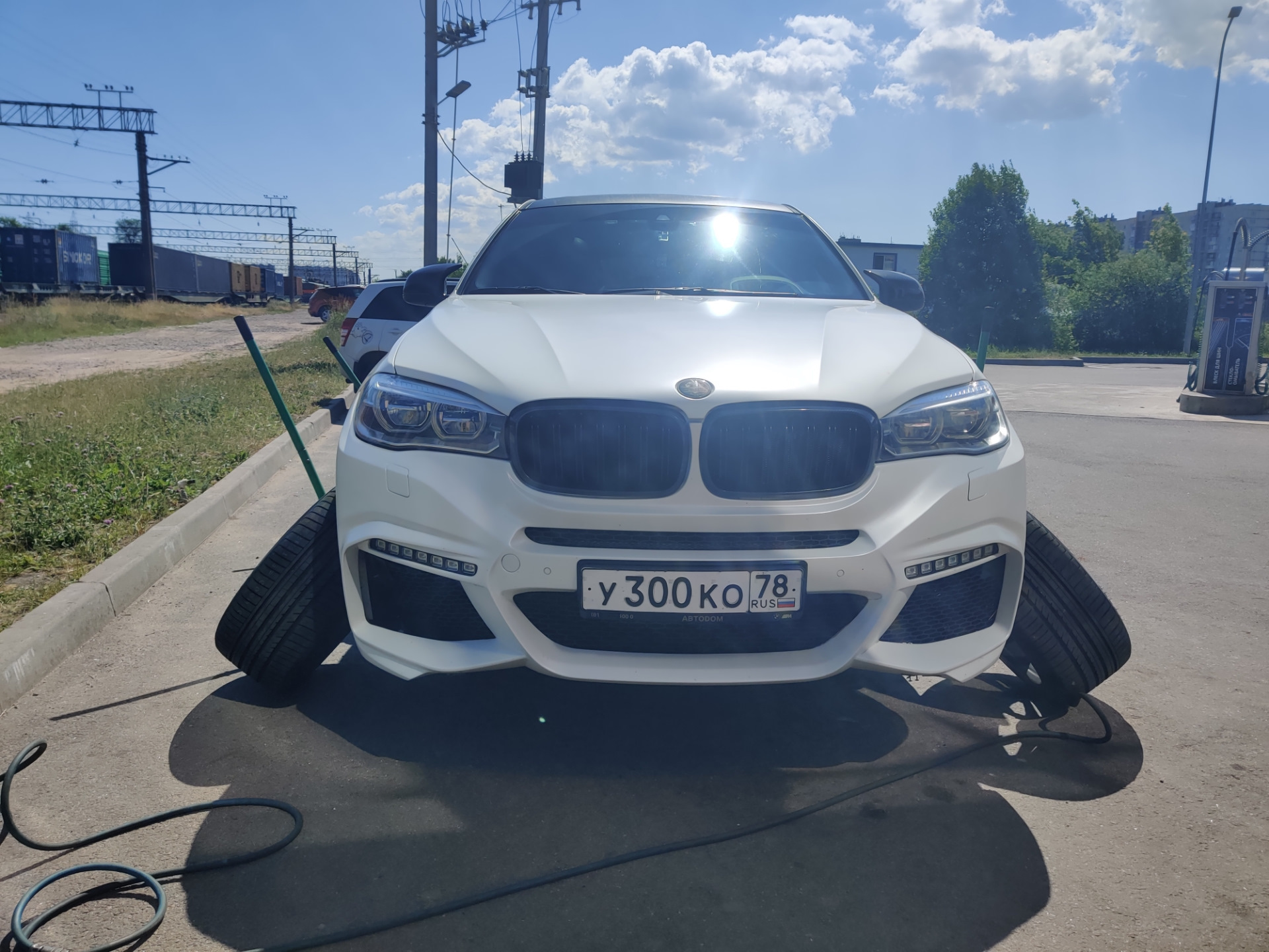 19. КИТАЙСКАЯ РЕЗИНА. VOL 2.0 — BMW X6 (F16), 3 л, 2018 года | шины | DRIVE2