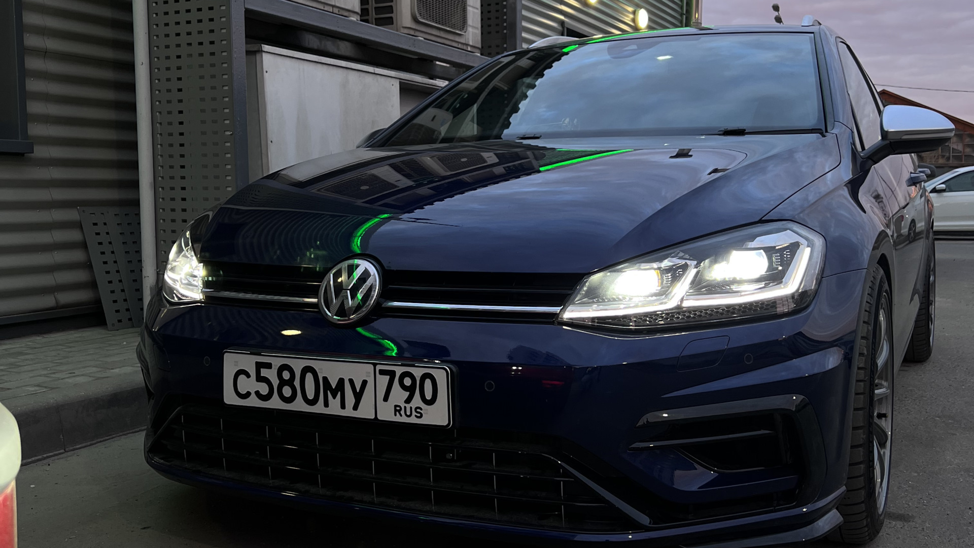 Volkswagen Golf Variant (Mk7) 1.2 бензиновый 2017 | Mk 7,5 на DRIVE2