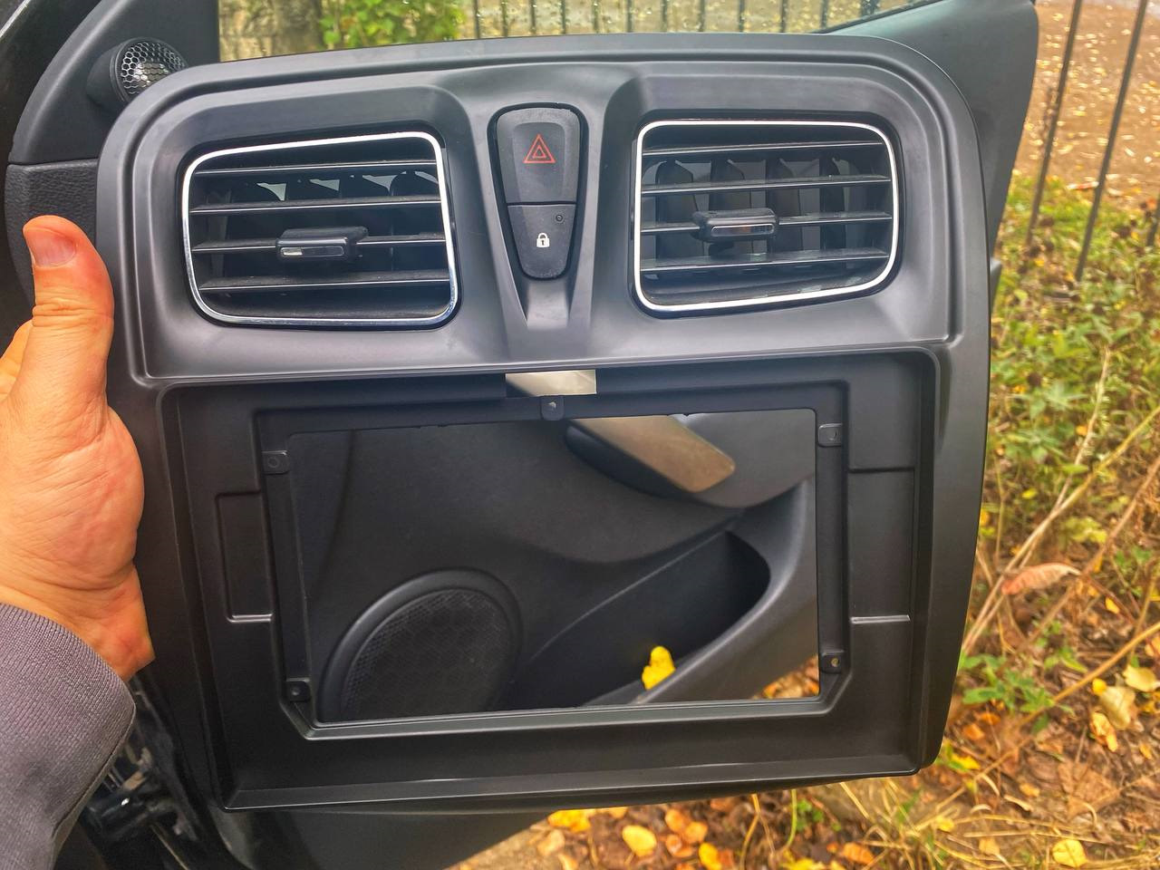 ( 🧨Установка Мультимедийной Системы от Incar 🧨) — Renault Logan (2G), 1 ...