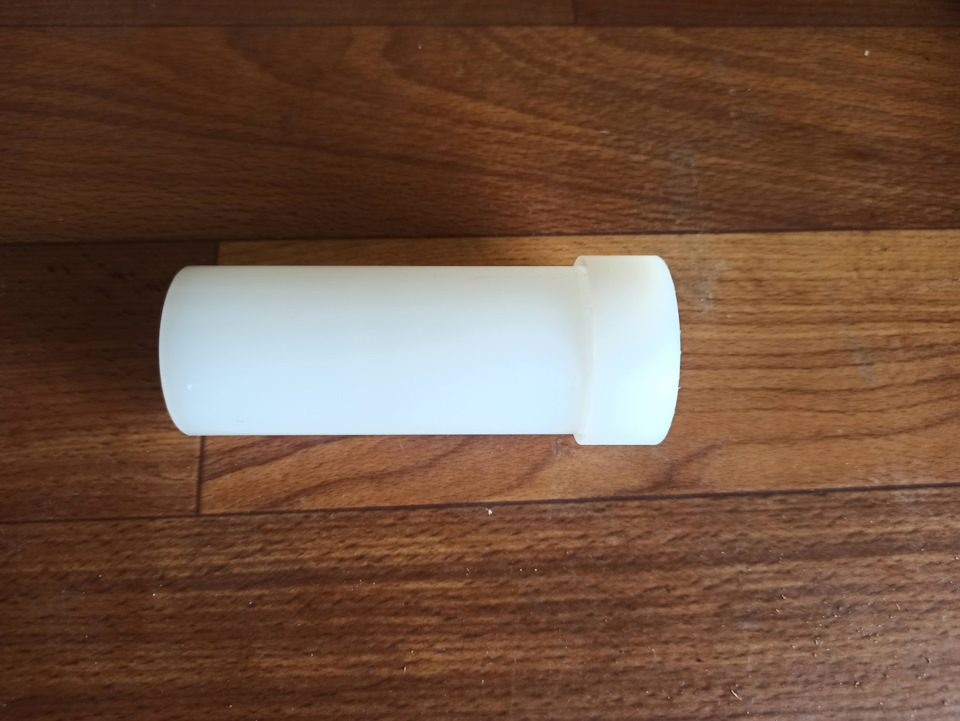 Втулка рулевой рейки, штатный парктроник — Lada Калина универсал, 1,6 л ...