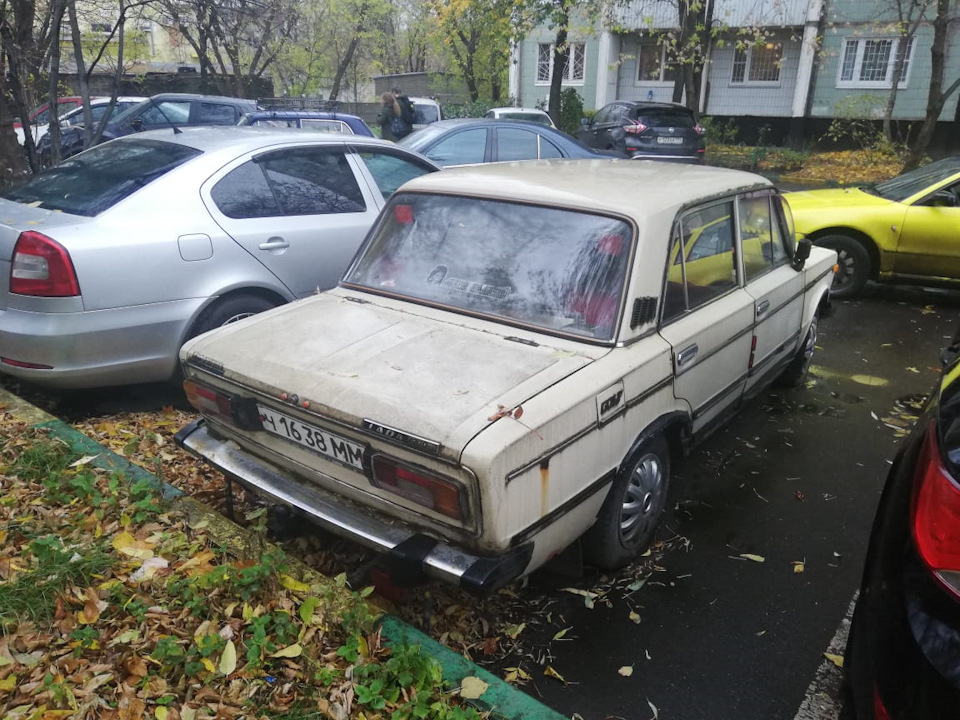 yAAAgB6ReA 960 иномарки на советских номерах