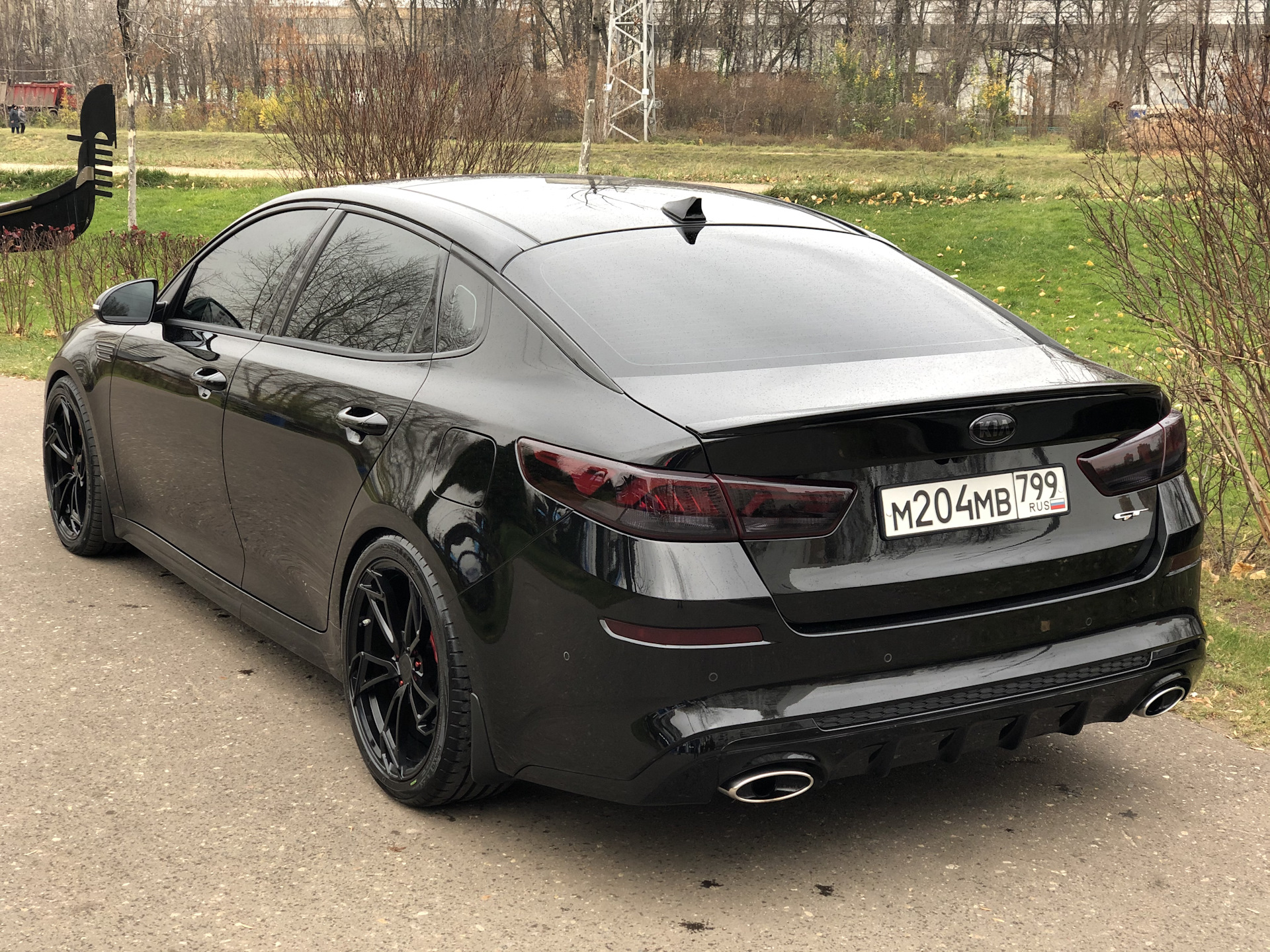 Kia Optima k5 черная антихром