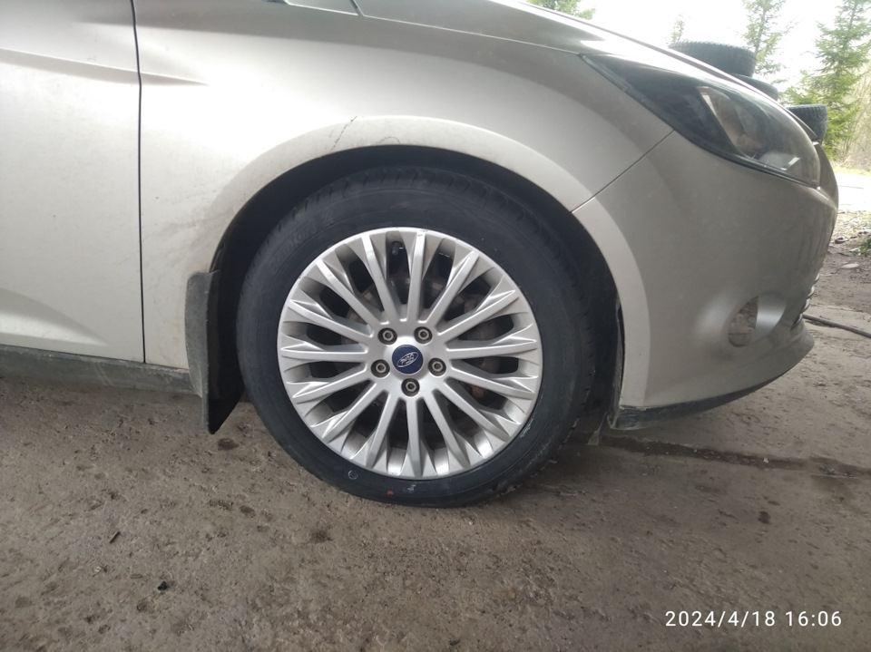 Обновки. — Ford Focus Hatchback III, 1,6 л, 2011 года | шины | DRIVE2