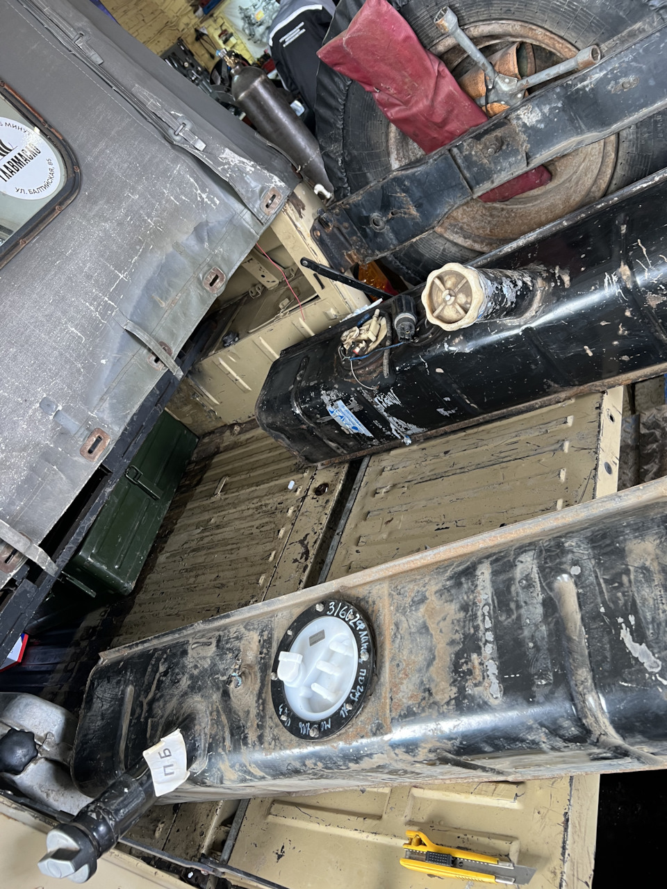 Замена баков — УАЗ 469, 2,4 л, 1981 года | своими руками | DRIVE2