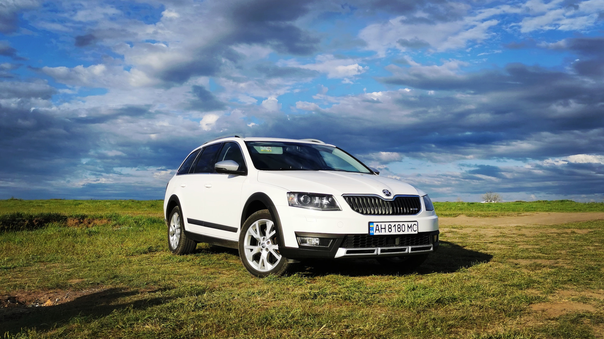 Skoda Octavia Scout 2015