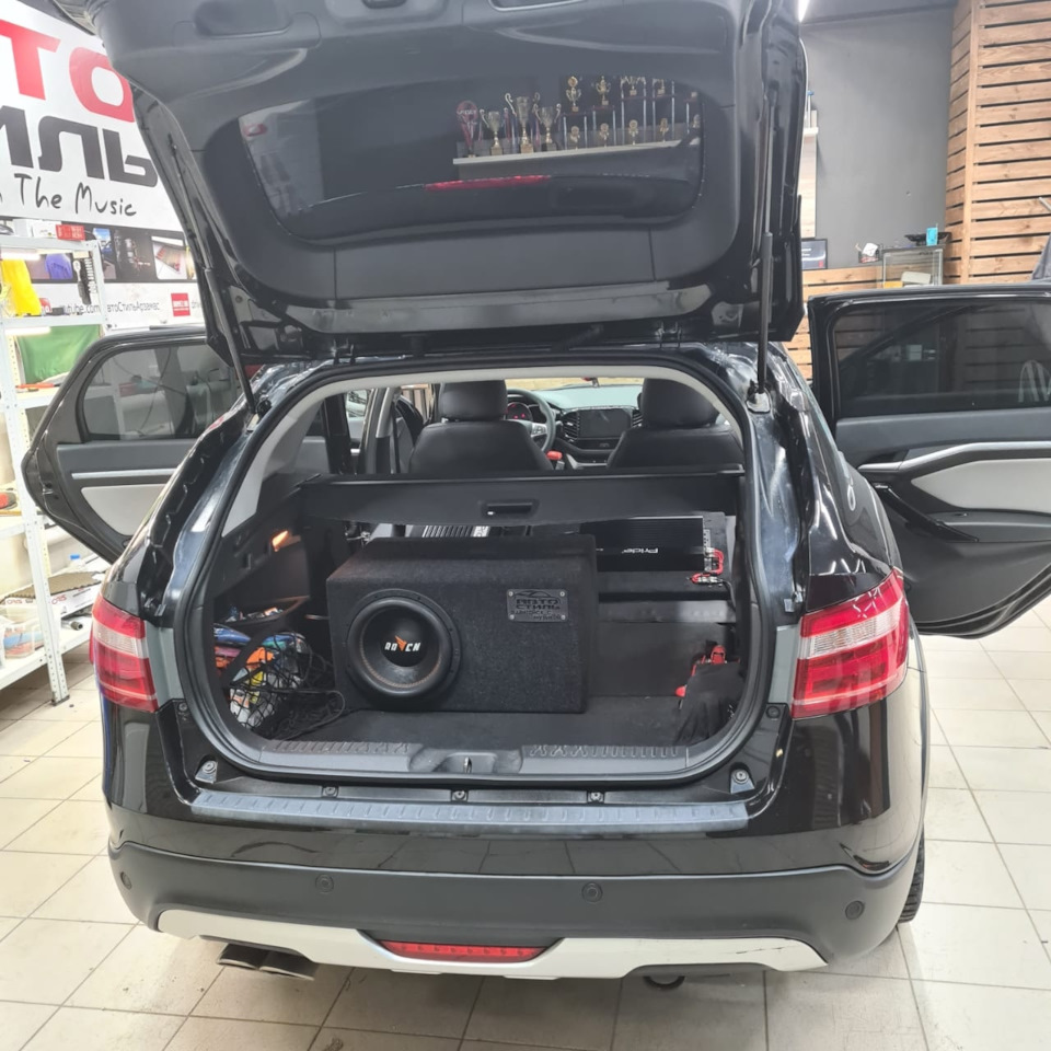 Автозвук — Lada Vesta SW Cross (1G), 1,6 л, 2019 года | автозвук | DRIVE2