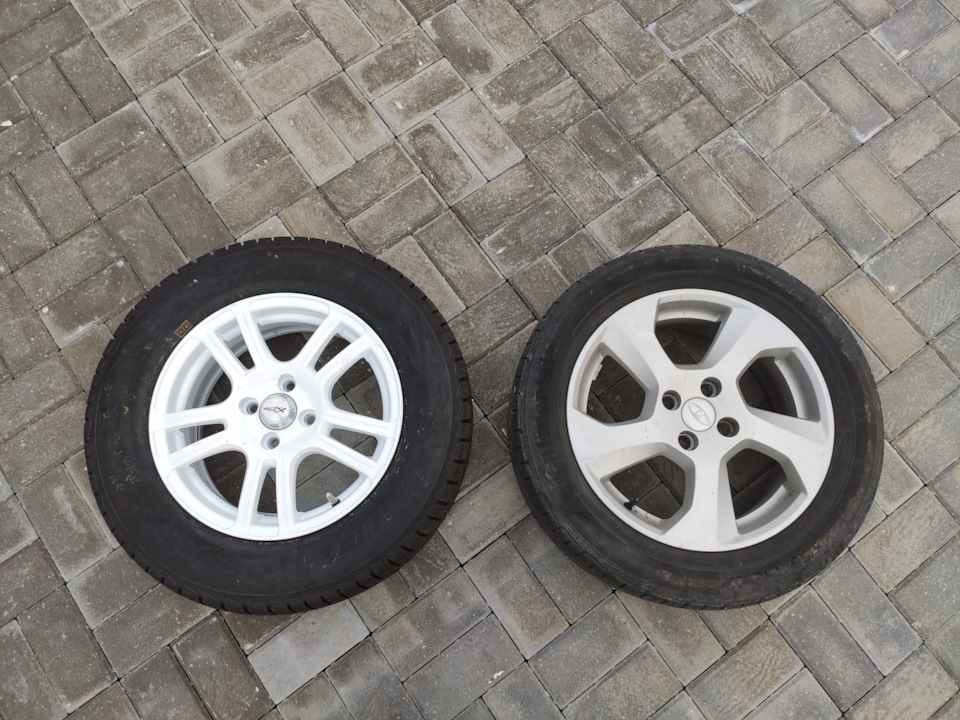 Клиренс 21.5 см. под защитой. Лифт проставками 20/30 + 205/65 R15 ...