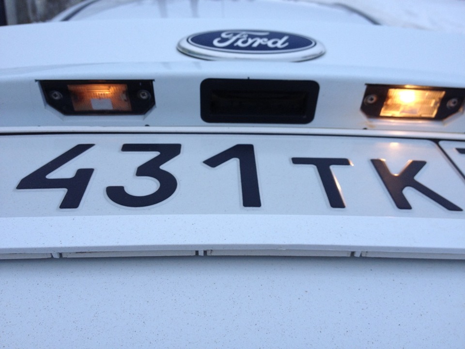 Подсветка государственного регистрационного знака =) — Ford Focus II ...