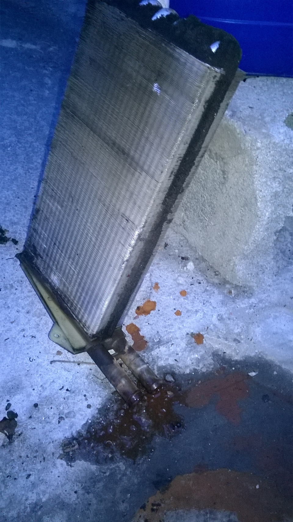 Потек радиатор печки — Ford Orion (2G), 1,3 л, 1988 года | визит на ...