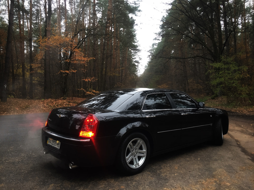 Chrysler 300c пропал звук