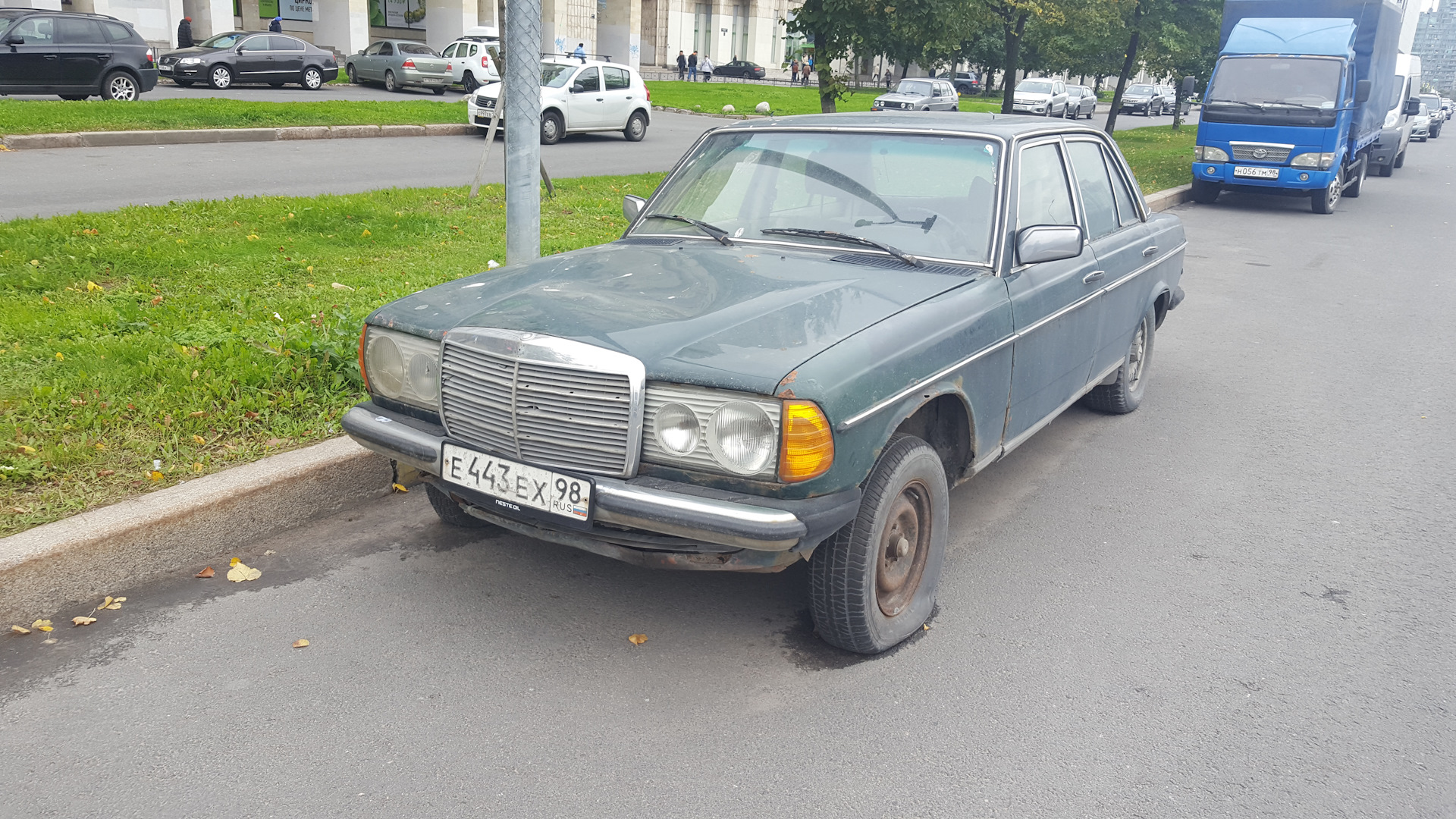 брошенные автомобили в санкт петербурге