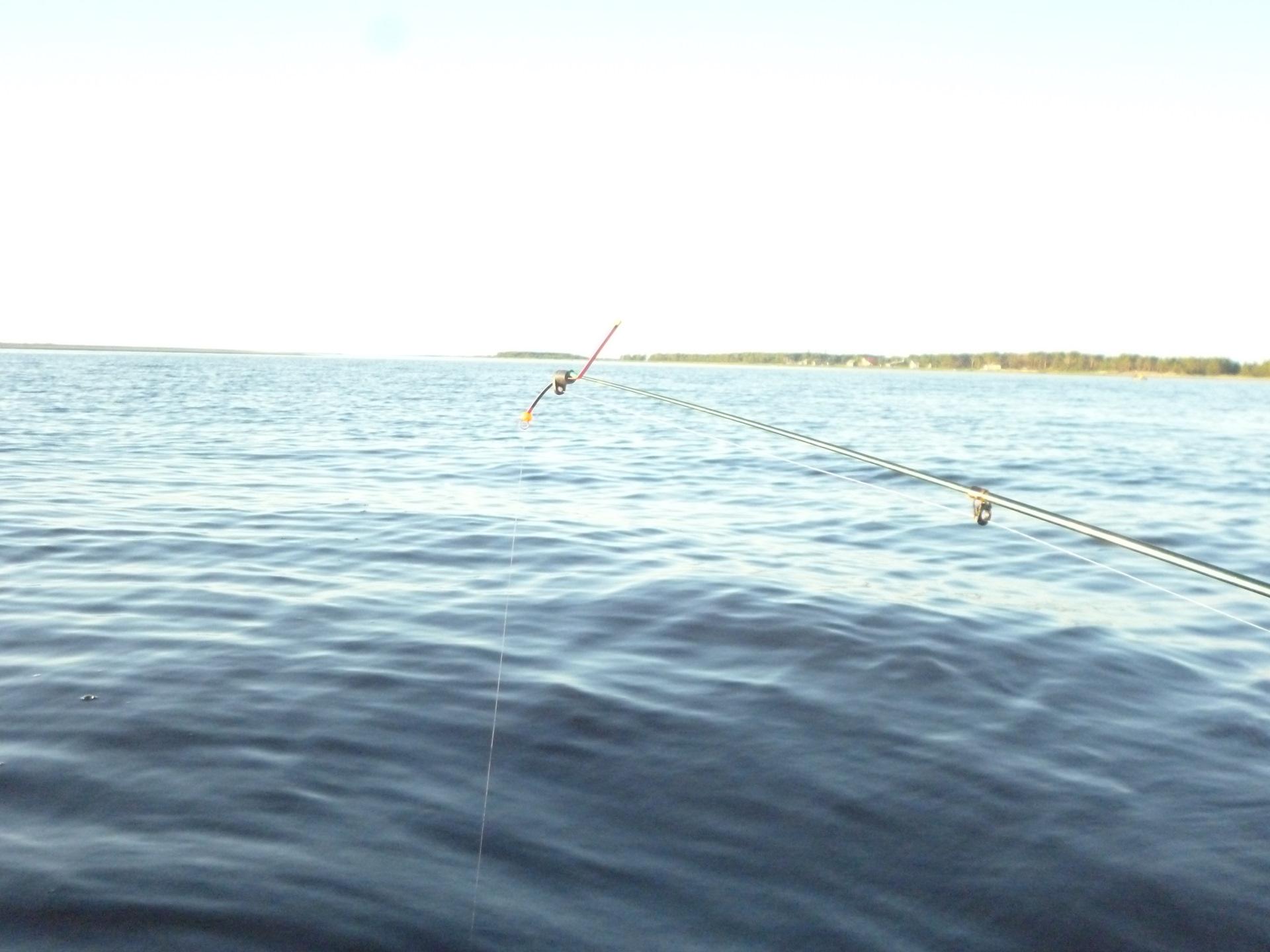 Рыбалка на белом море. Териберка ловля трески. Рыбалка на камбалу. Териберка рыбалка в баренцевом море. Навага зимняя рыбалка.