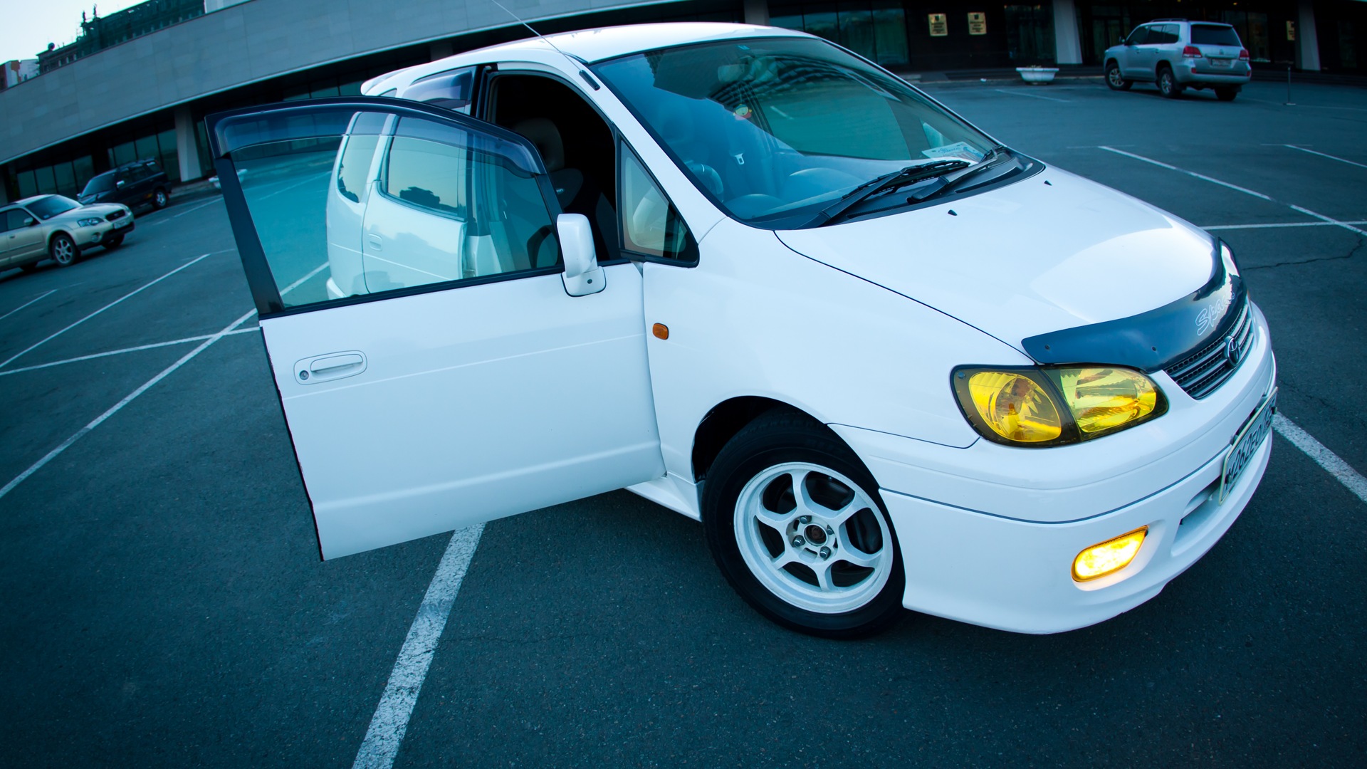 Toyota Corolla Spacio (E110) 1.6 бензиновый 2000 | JDM Aero на DRIVE2