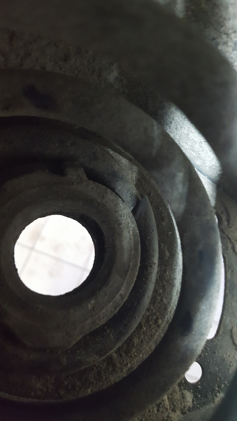 Нижняя часть пружины в минус… — Skoda Octavia A5 Mk2