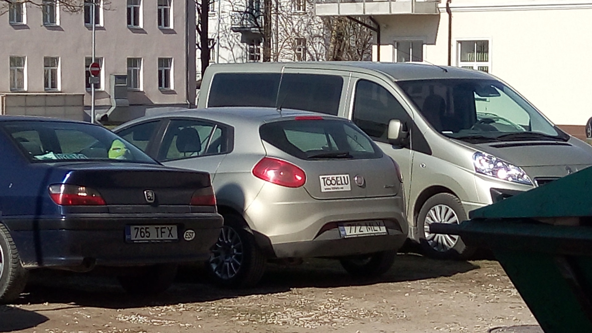 Вот такие вот они — девушки. 772 MLY — Peugeot 406, 1,8 л, 1998 года |  просто так | DRIVE2