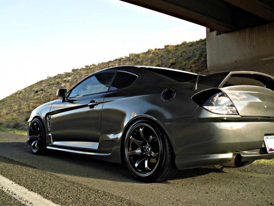 Hyundai tiburon фото