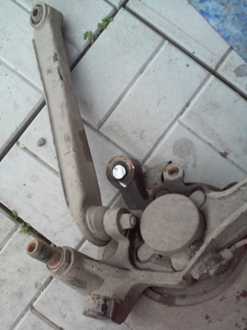 Сайлентблоки задней подвески — Hyundai Sonata IV (EF), 2 л, 2004 года ...