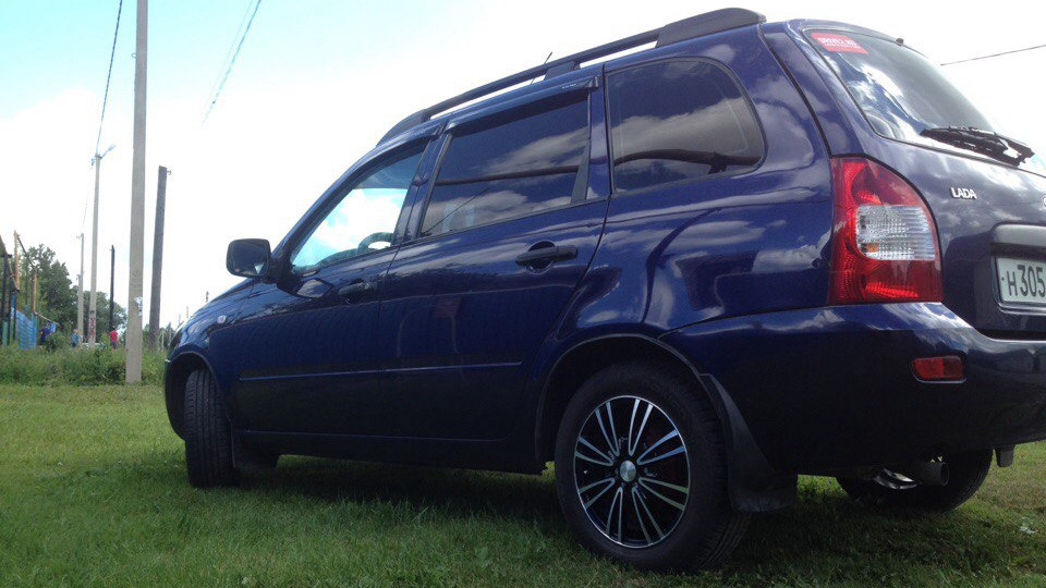 Lada Kalina wagon "Синий малыш"
