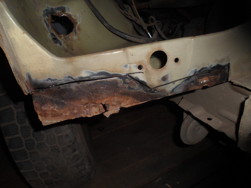 Сварочные работы ч.1 Ниша под фарой. — Mercedes-Benz W123, 3 л, 1983 ...