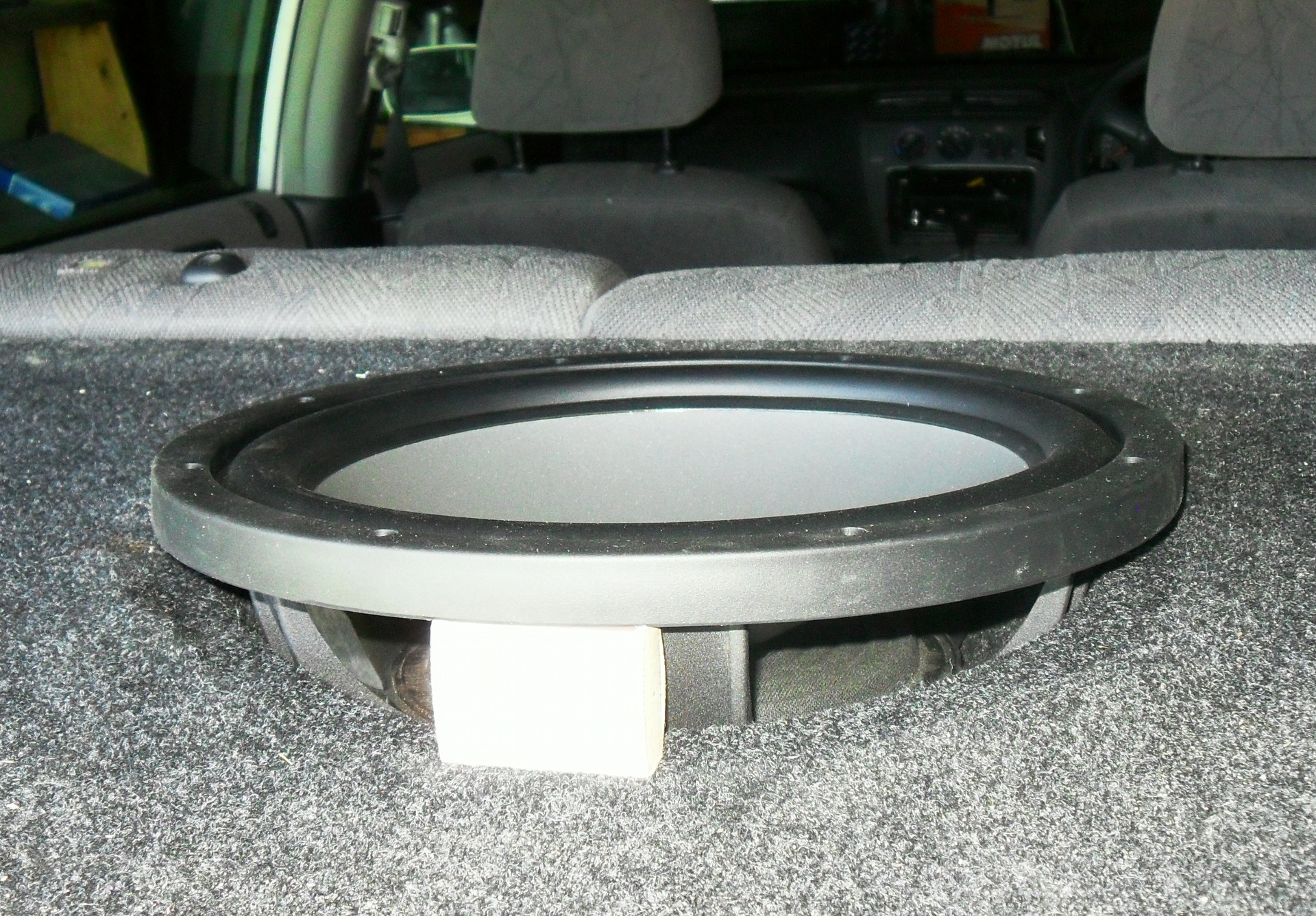 Вопрос — саб в полке… — Honda Civic Hatchback (7G), 1,5 л, 2001 года ...