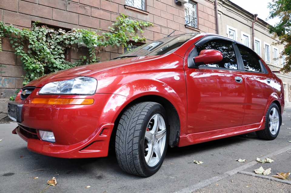 Шевроле авео т200 хэтчбек. Chevrolet Aveo т200. Авео т200 седан. Chevrolet Aveo т200 седан. Т200 Авео Авео.