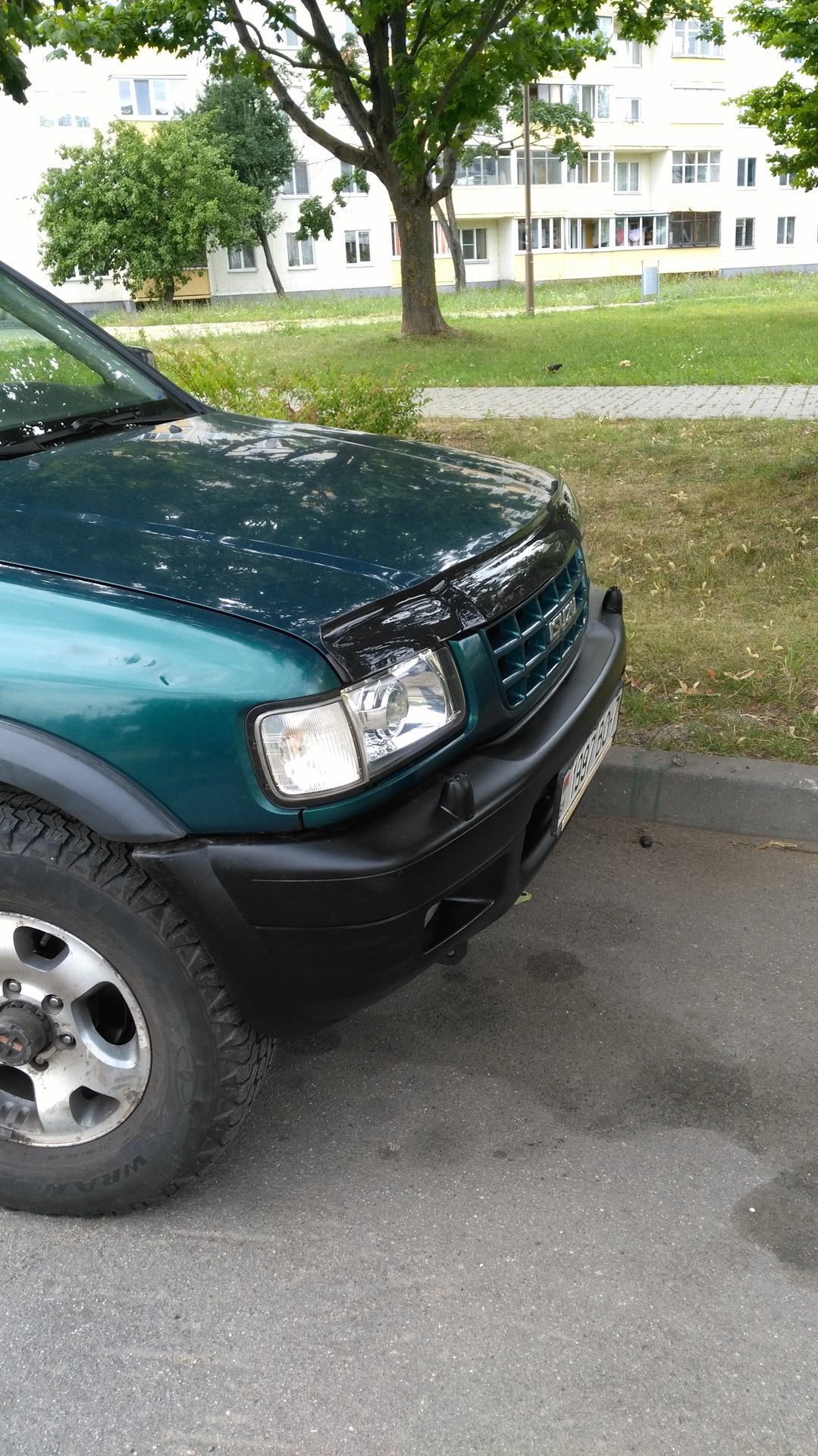 Установил омыватель фар — Isuzu Amigo (II), 2,2 л, 1998 года | своими ...