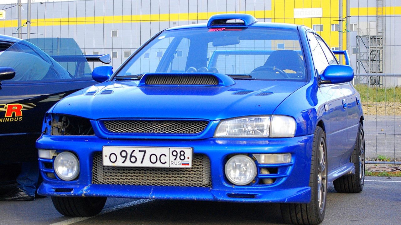 Субару импреза 1 поколения. Subaru gt3. Subaru impreza gt turbo. Subaru impreza gt 2000. Subaru impreza 1.