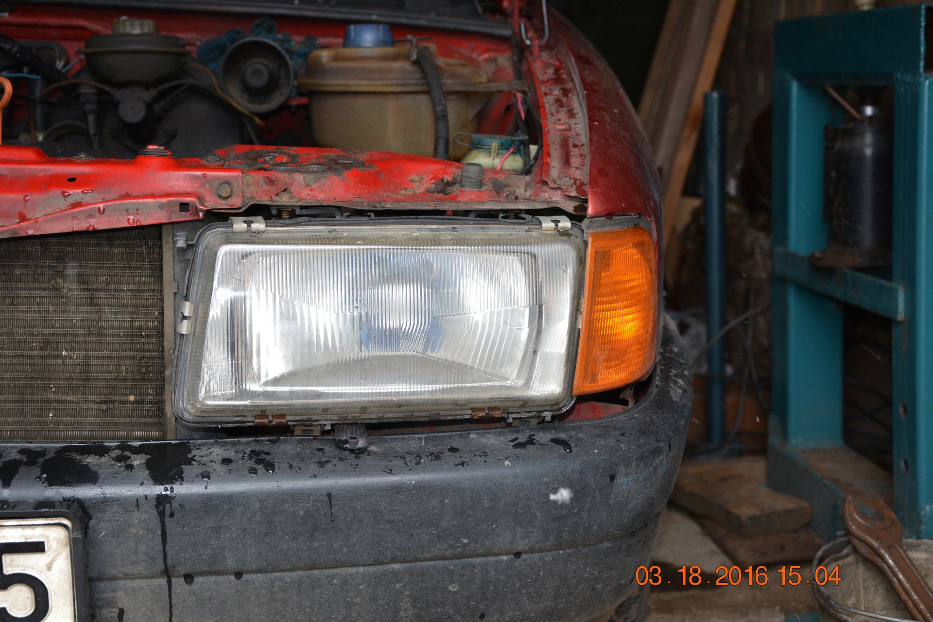 покрасил фары — Audi 80 (B3), 1,8 л, 1987 года | своими руками | DRIVE2