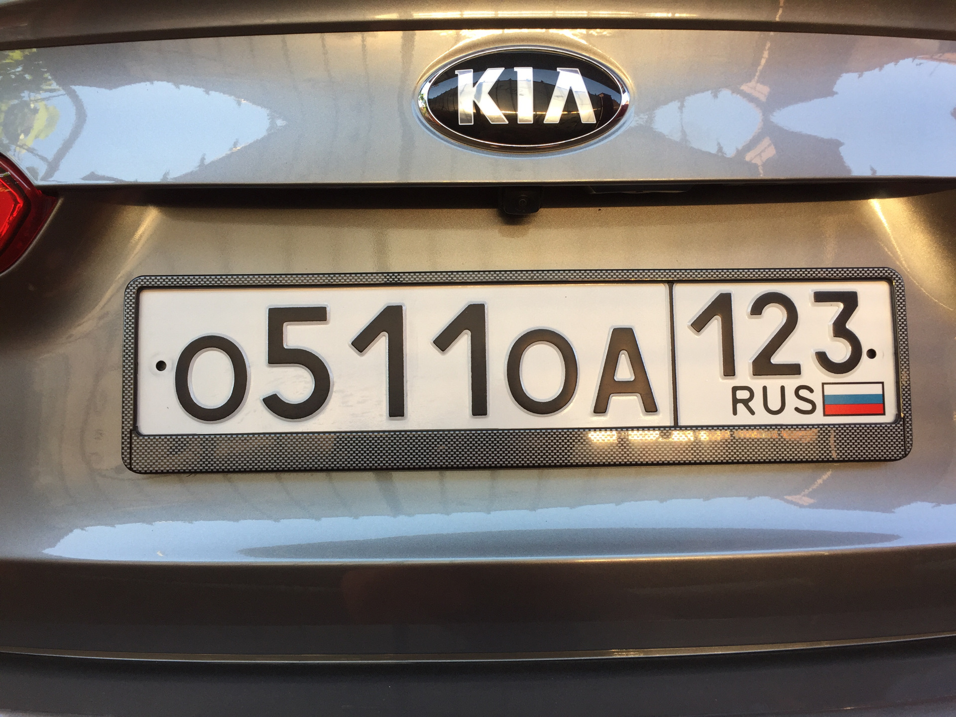 Номерная рамка Airline "Карбон" — KIA Cerato (3G), 2 л, 2014 года ...