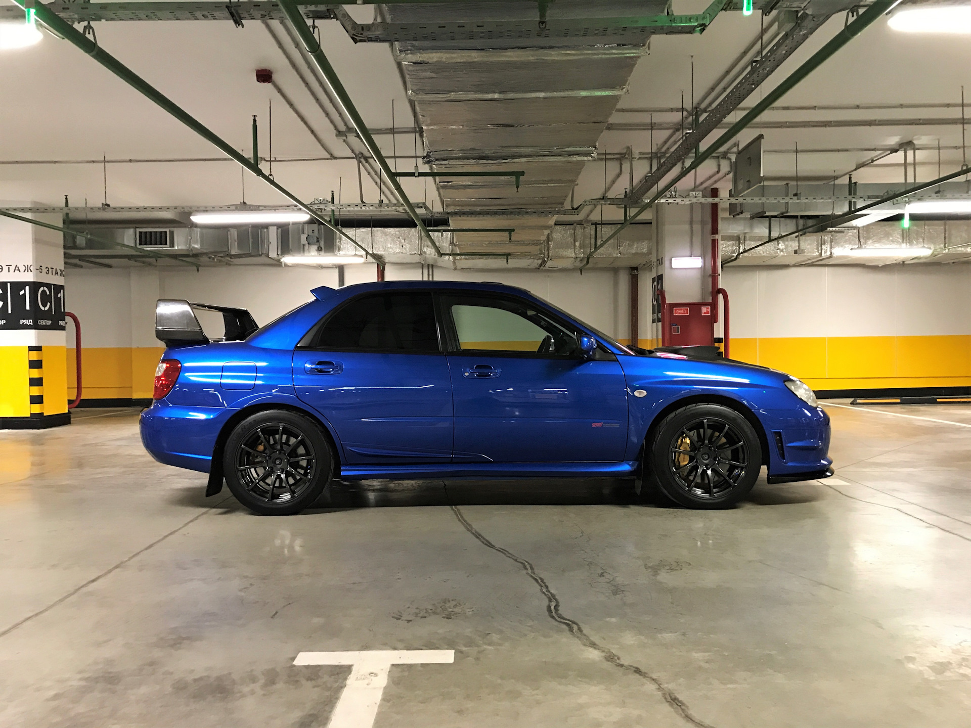 Advan Subaru Impreza