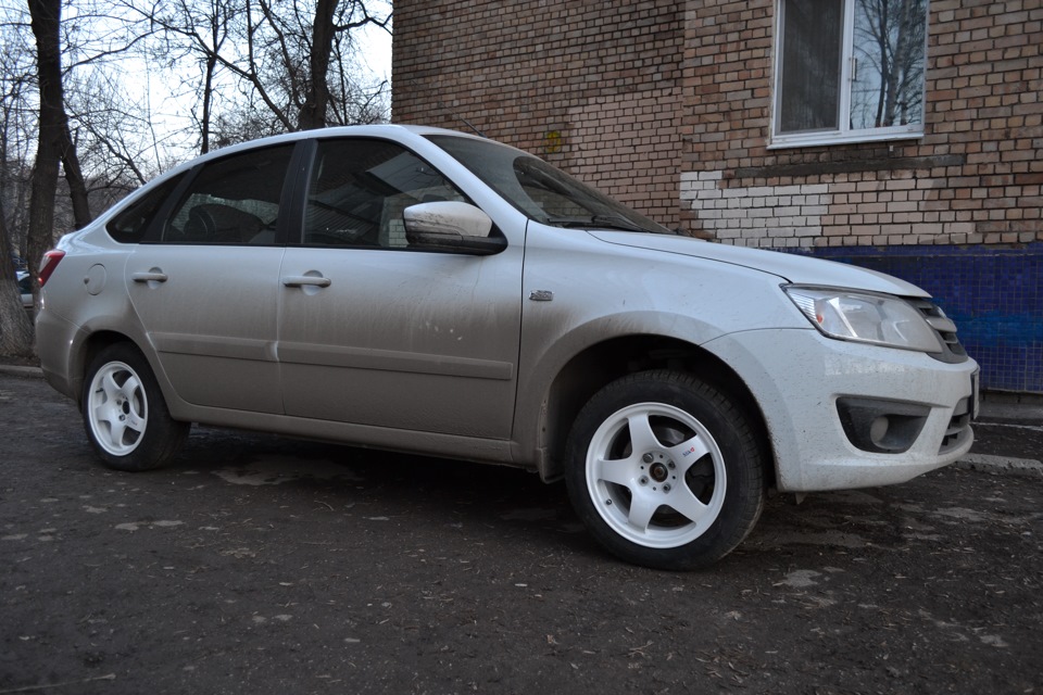 К лету готов — Lada Гранта Лифтбек (1G), 1,6 л, 2014 года | колёсные ...