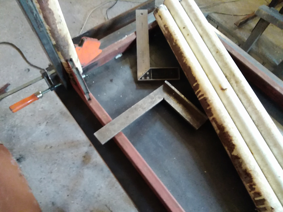 Слесарный стол (верстак) — Сообщество «Гаражные дела» на DRIVE2