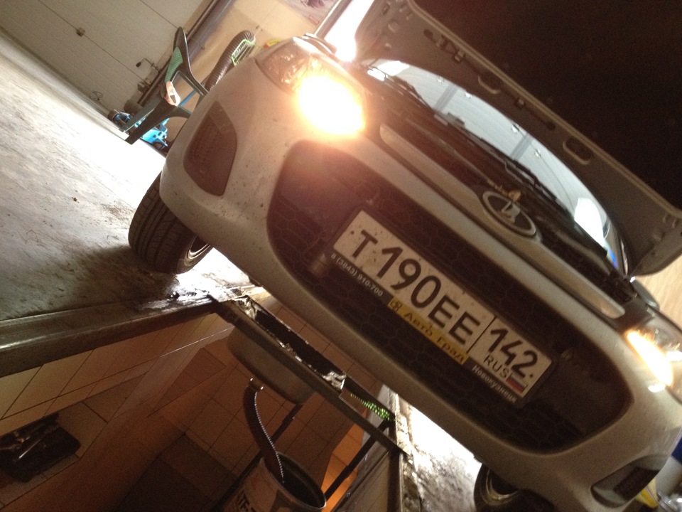 Пора бы масло поменять — Lada Калина 2 универсал, 1,6 л, 2014 года ...