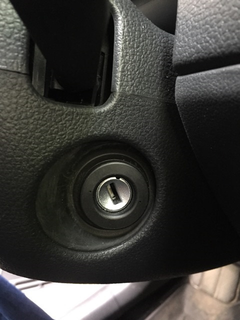 Замок зажигания — Volkswagen Polo Sedan, 1,6 л, 2012 года | электроника ...