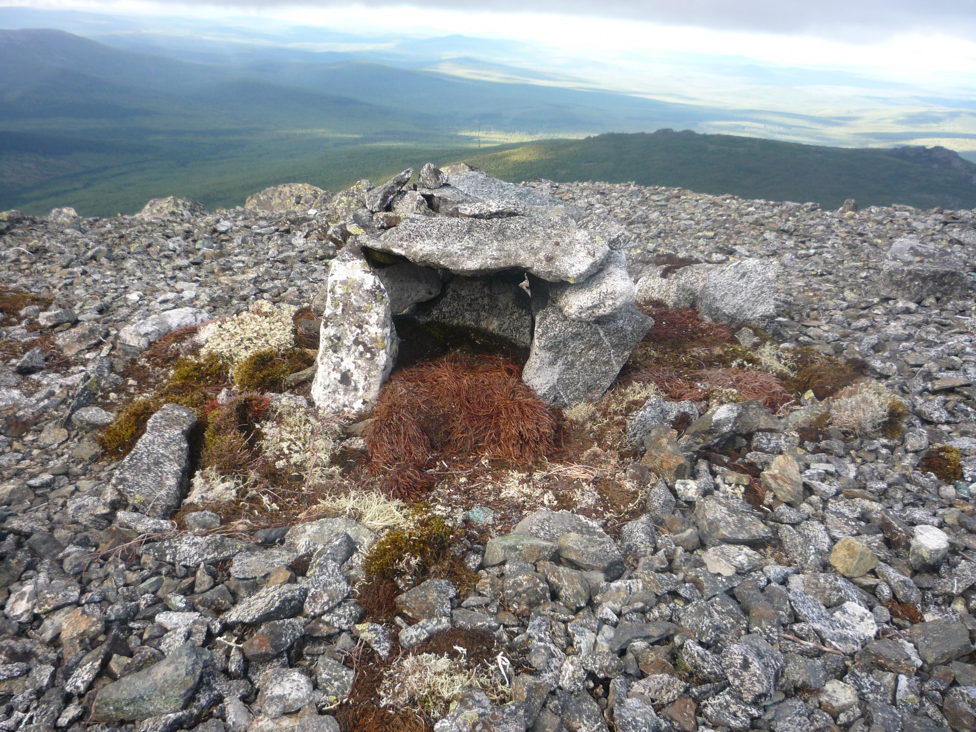 гора серебрянский камень