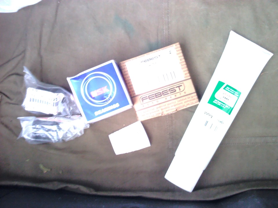 Замена подшипника в ступице, втулки стабилизатора. — Toyota Corolla ...