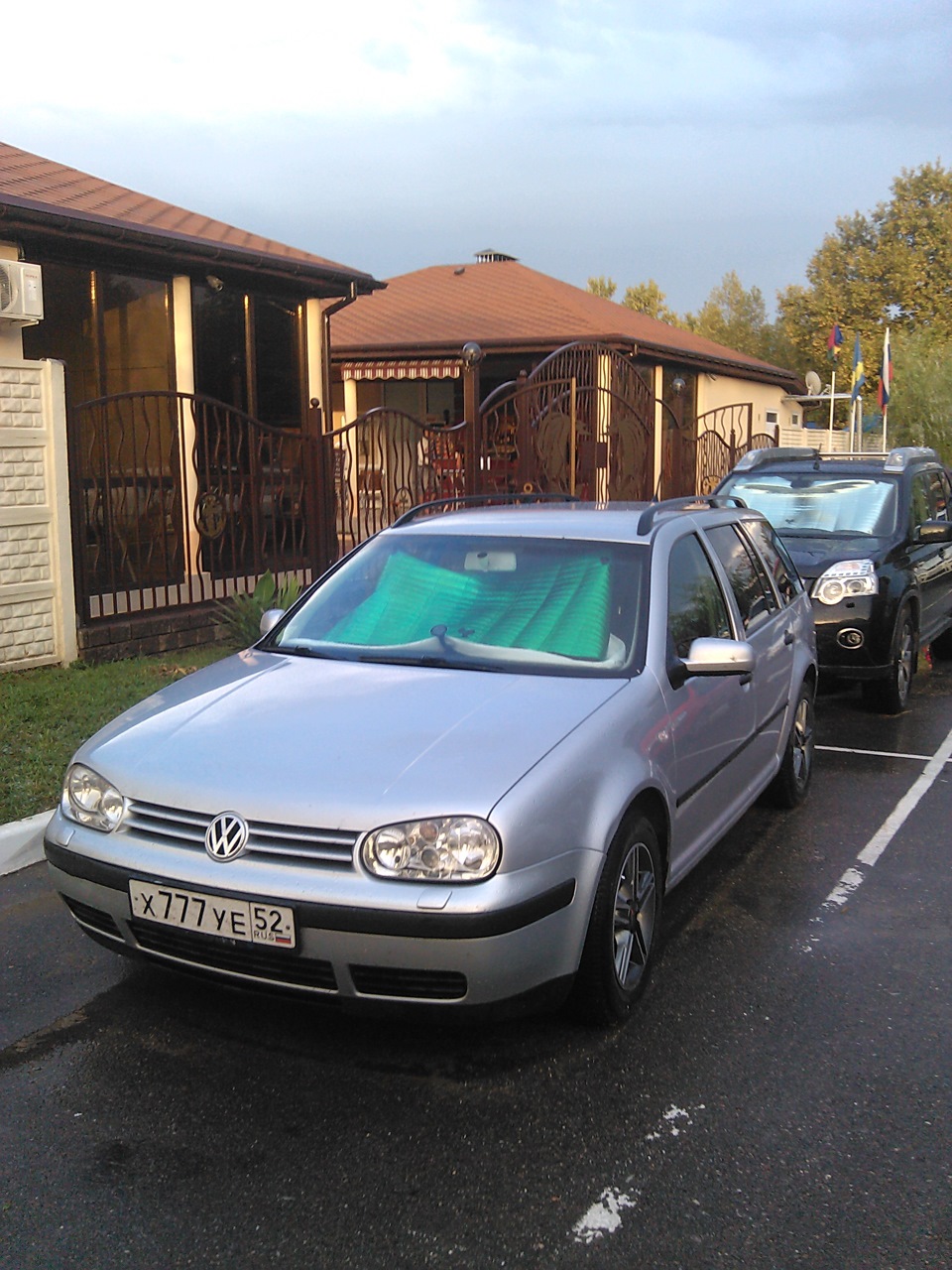 Град и сильный дождь в Витязево — Volkswagen Golf Variant (Mk4), 1,4 л,  2001 года | путешествие | DRIVE2