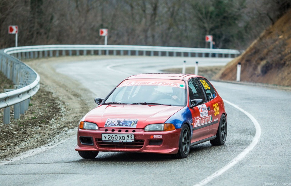 Фото в бортжурнале Honda Civic Hatchback (5G)