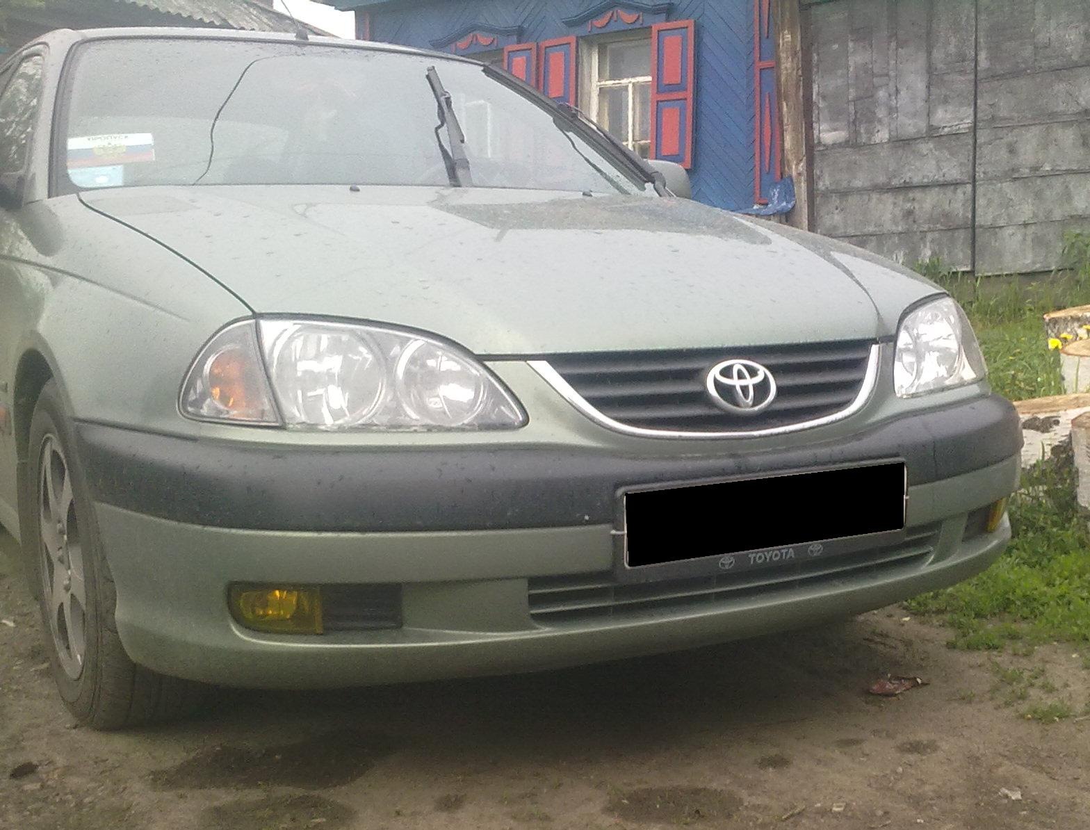 ПТФ Toyota Avensis 2001 HELLA