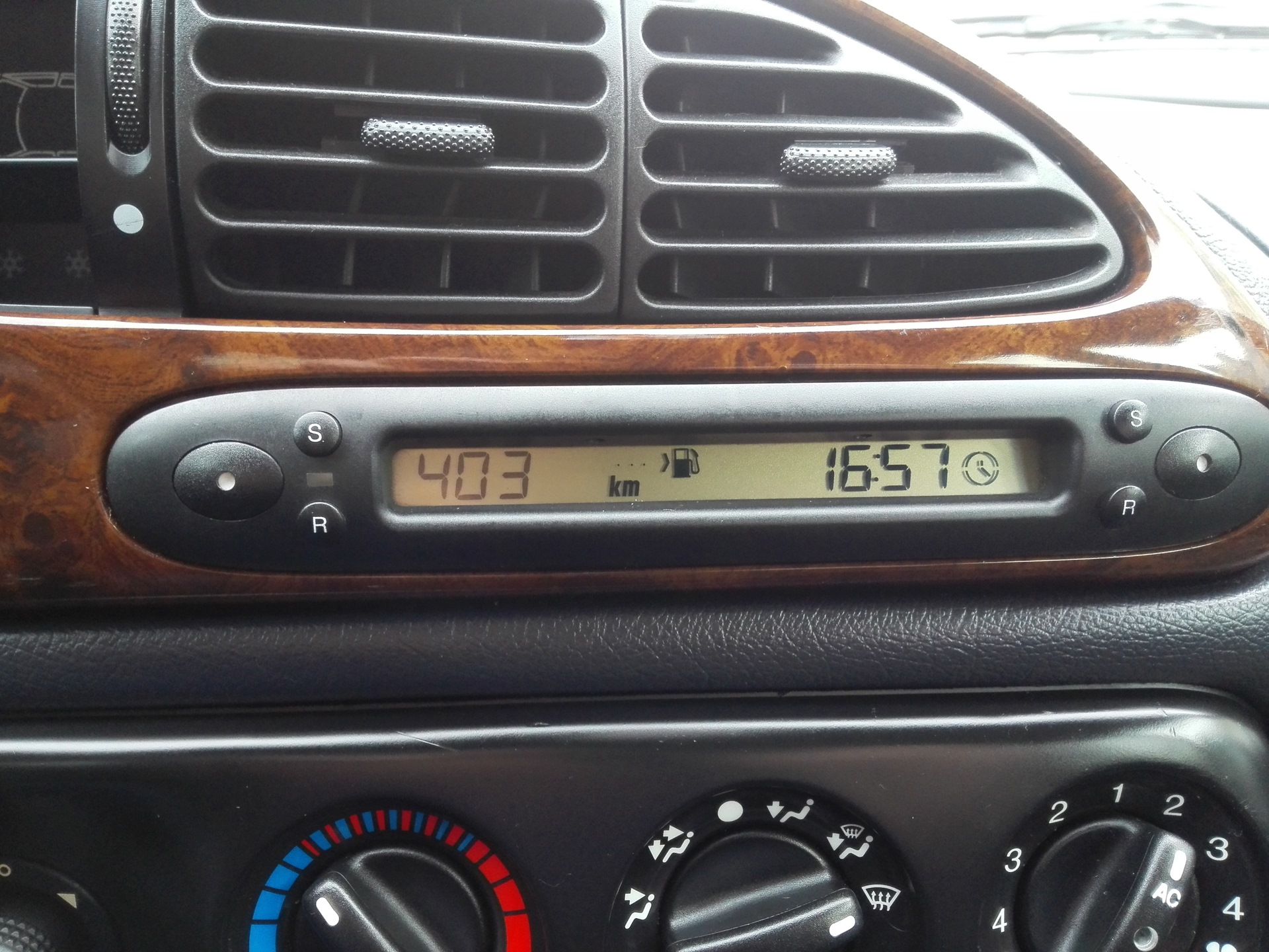 бортовые компьютеры на форд. 3. бортовой компьютер на форд фокус 2 рестайлинг. бортовые компьютеры на форд. бортовой компьютер на форд фокус 1 европеец.