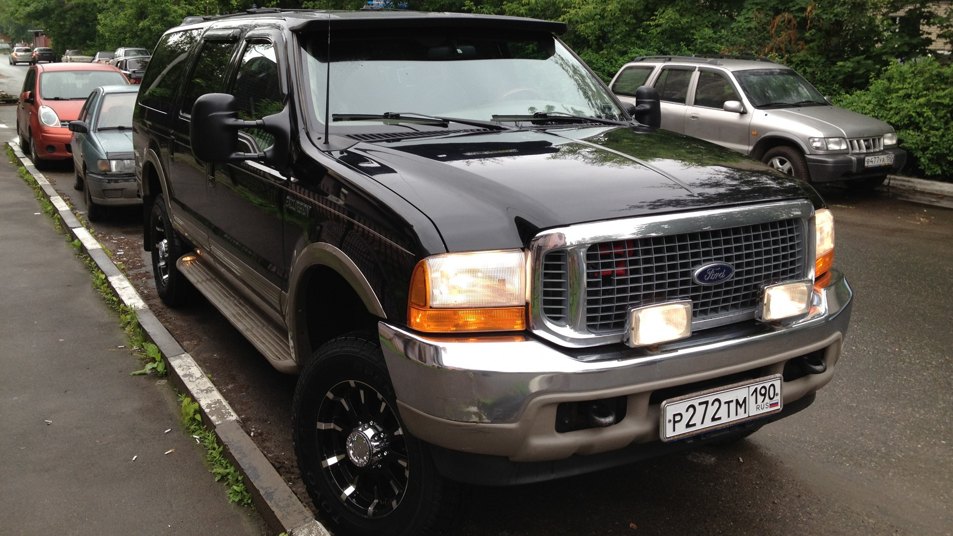 Ford Excursion 6.8 бензиновый 2000 | Большой Кеша на DRIVE2