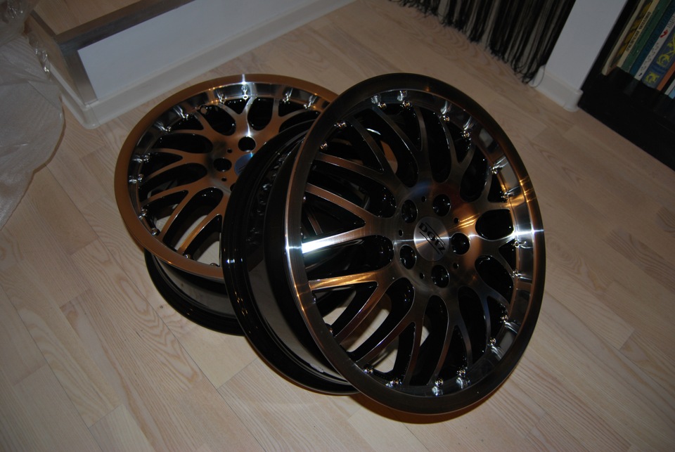 Dotz mugello dark r17 5x120. Dotz mugello r16 dark. Диски dotz mugello r17 5x112. Диски dotz mugello r17 5x112. Dotz mugello r16 black.