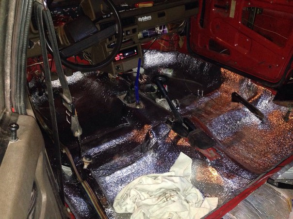 Шумка\\Тосол в салоне\\ Мовиль\\ — Lada 2109, 1,3 л, 1988 года | своими ...