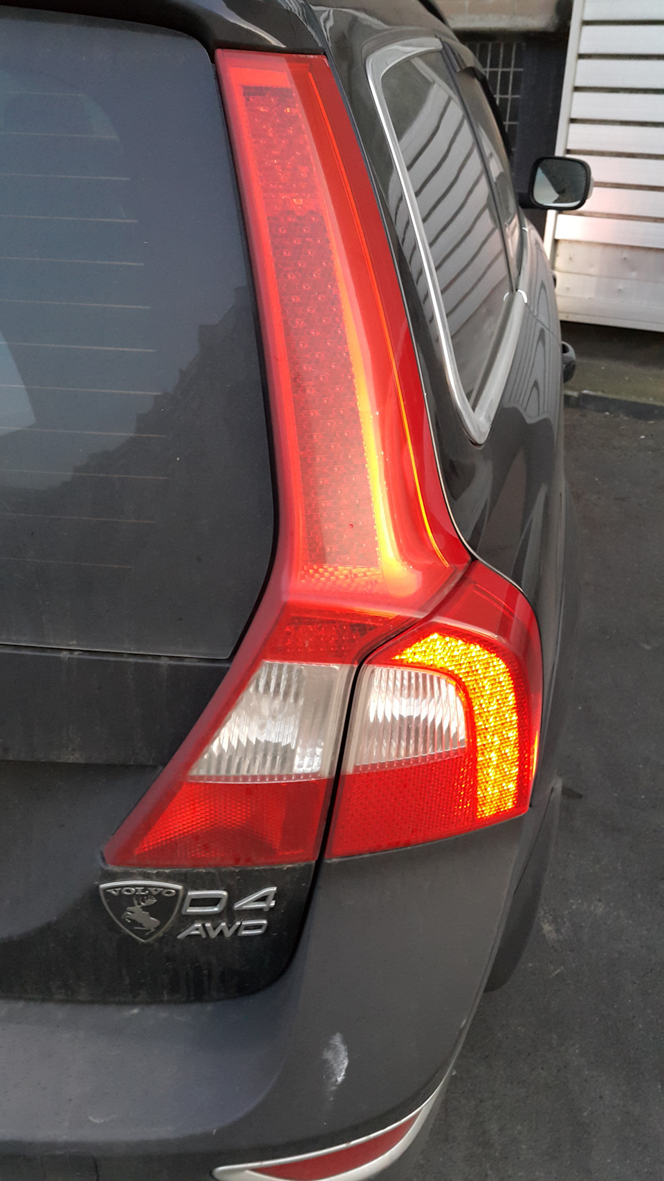 Состояние фонарей до интеграции модуля в режиме покоя — Volvo XC70 III