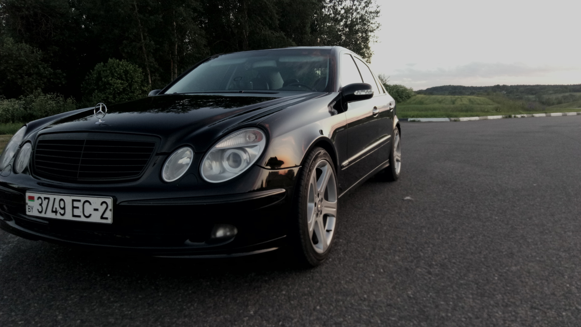 Mercedes-Benz E-class (W211) 2.6 бензиновый 2005 | Бурчалка на DRIVE2